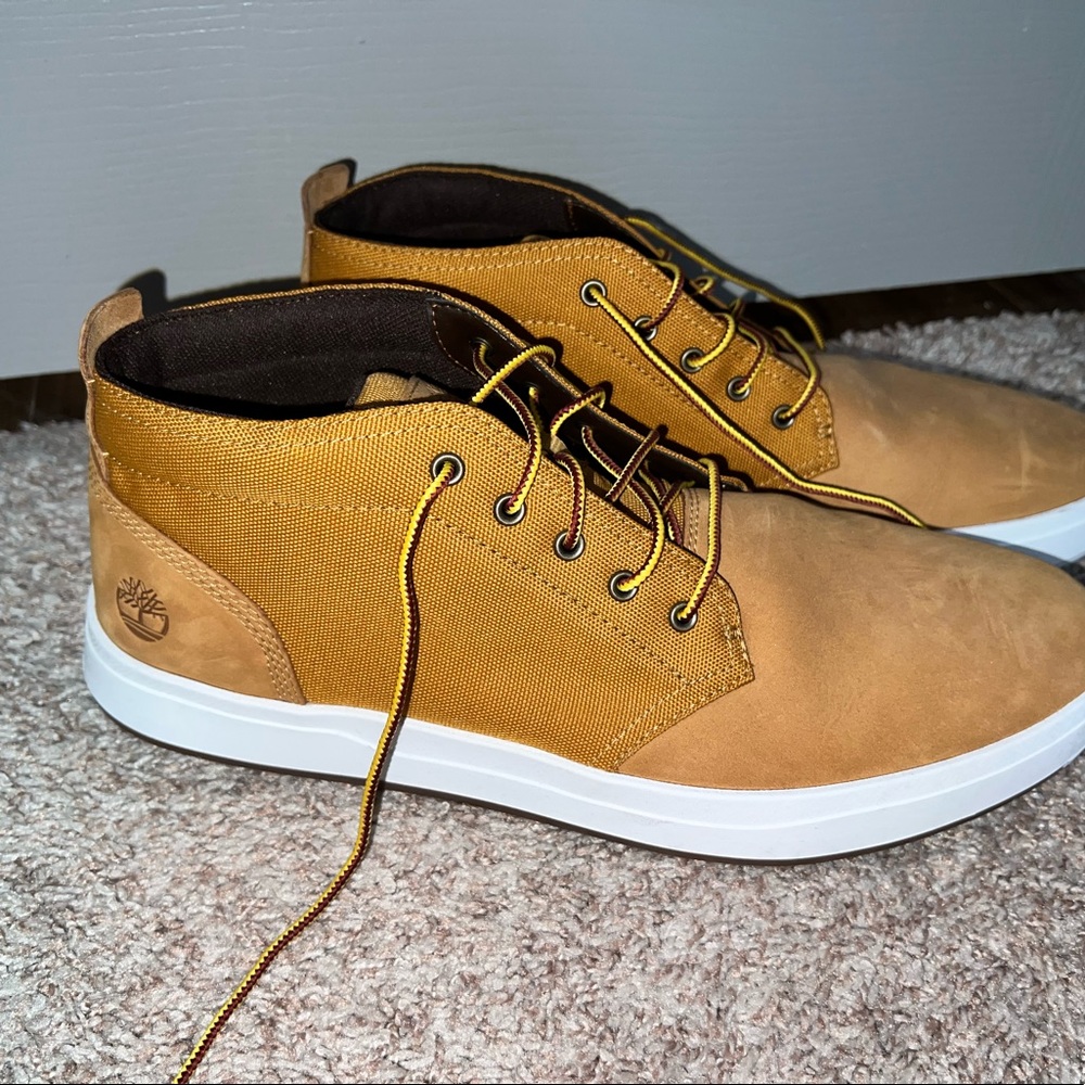 Timberland Chukka boots
